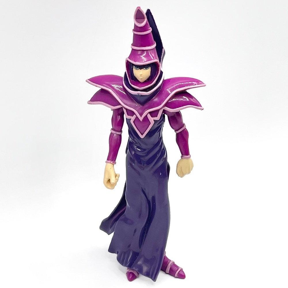 Vintage YuiGiOh Dark Magician Figure PVC Vinyl Wizard Purple Cloak Arm Moves 6”
